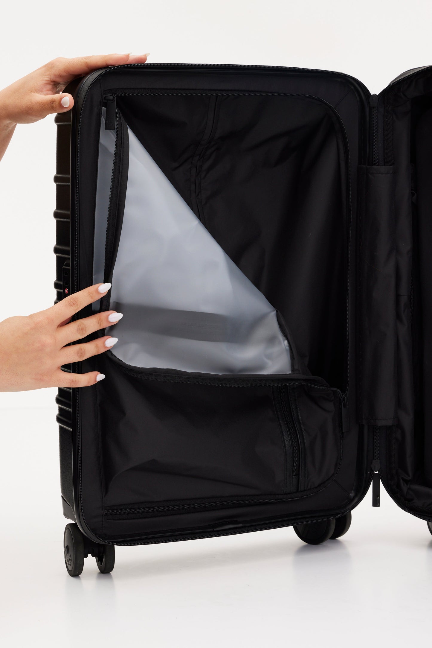 Le Carry-On Roller tout noir